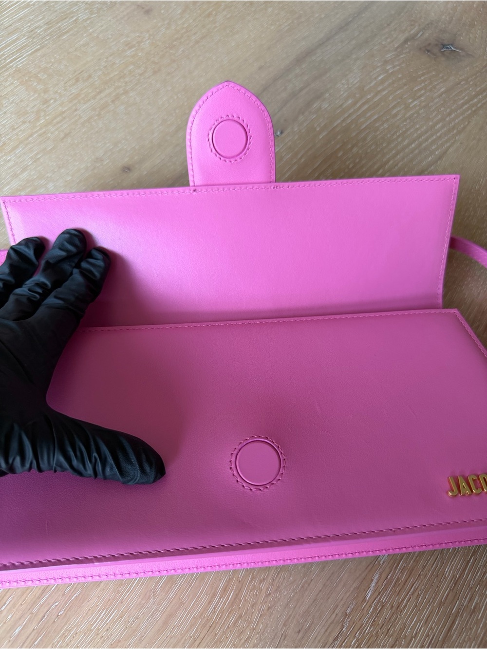 Jacquemus Le Bambino Long Pink Handbag - Gently Used - Picture 5 of 13